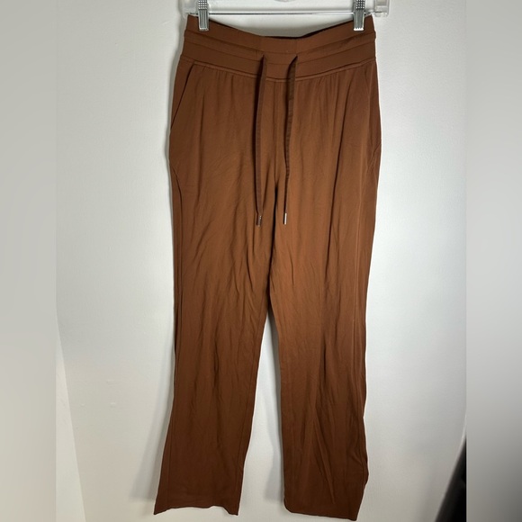 Lululemon Women’s Ready to Rulu Straight- Leg High Rise Pant- Size 6 - Picture 2 of 10